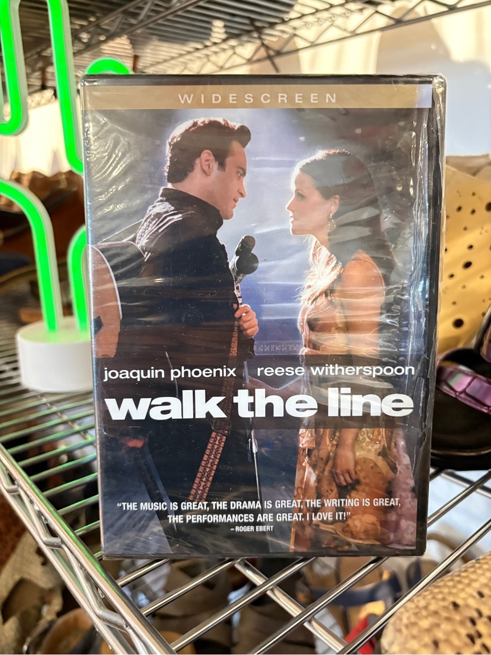 Walk the Line DVD Widescreen NEW SEALED Joaquin Phoenix Reese Witherspoon Movie